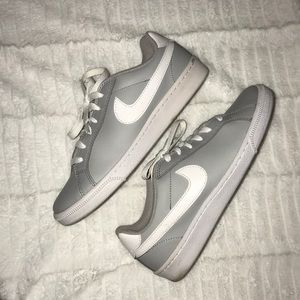 Leather Nike